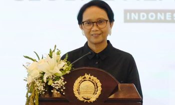 menlu_retno_m_03