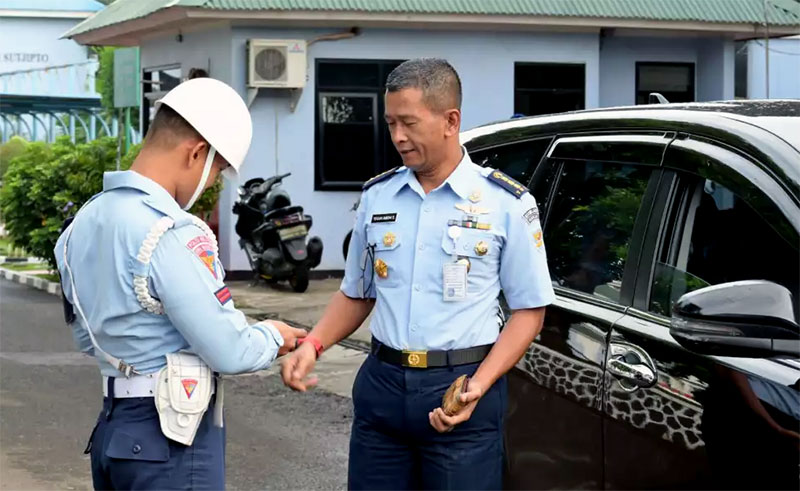 Razia-POM-TNI-AU
